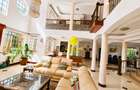 5 Bed House with En Suite in Nyari - 11