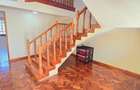 6 Bed Townhouse with En Suite at Convent Drive - 25