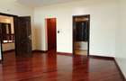 5 Bed Townhouse with En Suite in Lavington - 9