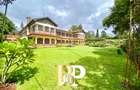 5 Bed House with En Suite in Nyari - 2