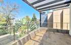 5 Bed Townhouse with En Suite in Lavington - 13