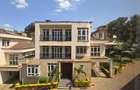5 Bed Townhouse with En Suite in Lavington - 20