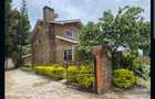 5 Bed Townhouse with En Suite in Lavington - 1