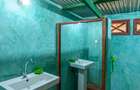 5 Bed House with En Suite in Watamu - 12