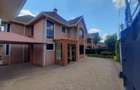 4 Bed Townhouse with En Suite in Lavington - 2