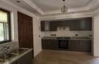 5 Bed Townhouse with En Suite in Lavington - 5