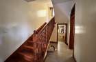 5 Bed Townhouse with En Suite in Lavington - 11