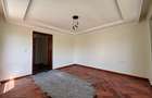 5 Bed Townhouse with En Suite in Loresho - 9