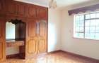 5 Bed House with Garden in Runda - 9