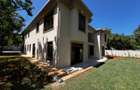 6 Bed House with En Suite in Karen - 4