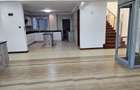 5 Bed Apartment with En Suite in General Mathenge - 16