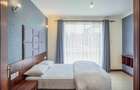 1 Bed Apartment with En Suite at 6Th Parklands - 2