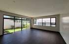 5 Bed Townhouse with En Suite at Manyani Cl - 3