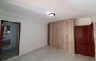 3 Bed Apartment with En Suite at City Park Drive - 12