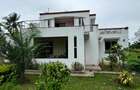 3 Bed Villa with En Suite at Mtwapa Donya - 2