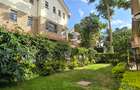 5 Bed Townhouse with En Suite at Lavington Green - 3