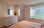 Furnished 1 Bed Apartment with En Suite in Riverside - 16