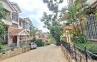 5 Bed Townhouse with En Suite at Off Convent Drive - 11