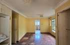 5 Bed House with En Suite in Loresho - 11