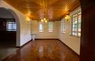5 Bed Townhouse with En Suite in Nyari - 13