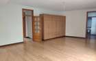 1 Bed House with En Suite at Karen Road - 10