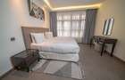 Serviced 2 Bed Apartment with En Suite in Spring Valley - 19