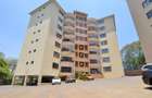 3 Bed Apartment with En Suite at Riverside Drive - 1