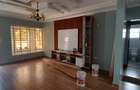 3 Bed House with En Suite at Rimpa - 1
