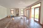 5 Bed Townhouse with En Suite at Lavington Green. - 9