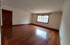 4 Bed Townhouse with En Suite in Lavington - 14