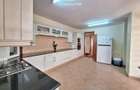 5 Bed Townhouse with En Suite in Lavington - 8