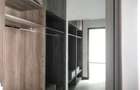 3 Bed Apartment with Swimming Pool in Riverside - 10