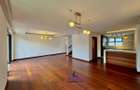 4 Bed Apartment with En Suite at Two Rivers - 4