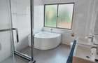 5 Bed Villa with En Suite in Lavington - 19