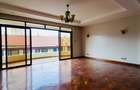 4 Bed Apartment with En Suite at 2026-535 4 Bed - 2