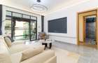 2 Bed Apartment with En Suite in Lavington - 4