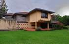 5 Bed House with En Suite in Runda - 20