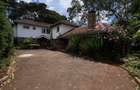4 Bed Townhouse with En Suite in Lavington - 1