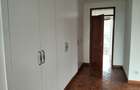 4 Bed Townhouse with En Suite in Nyari - 13