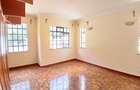 4 Bed Townhouse with En Suite at Lavington - 10