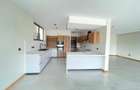 4 Bed Apartment with En Suite in Spring Valley - 5