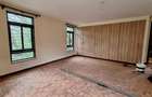 5 Bed Townhouse with En Suite at Lavington - 4