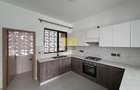 2 Bed Apartment in Brookside - 4