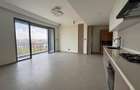 1 Bed Apartment with Gym at Riverside Drive - 7