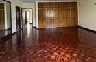 5 Bed Townhouse with En Suite in Lavington - 10