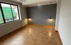 2 Bed Apartment with En Suite in Westlands Area - 11