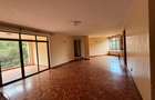 3 Bed Apartment with En Suite in Riverside - 6