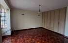 5 Bed Townhouse with En Suite at Kileleshwa - 14