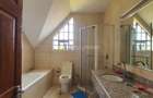 4 Bed Townhouse with En Suite in Lavington - 7