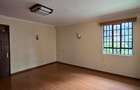 4 Bed House with En Suite in Runda - 5